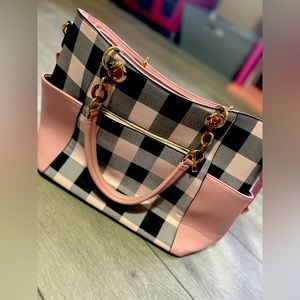 Mia K. Collection Purse